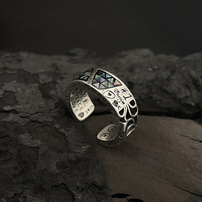 Graffiti Totem Ring