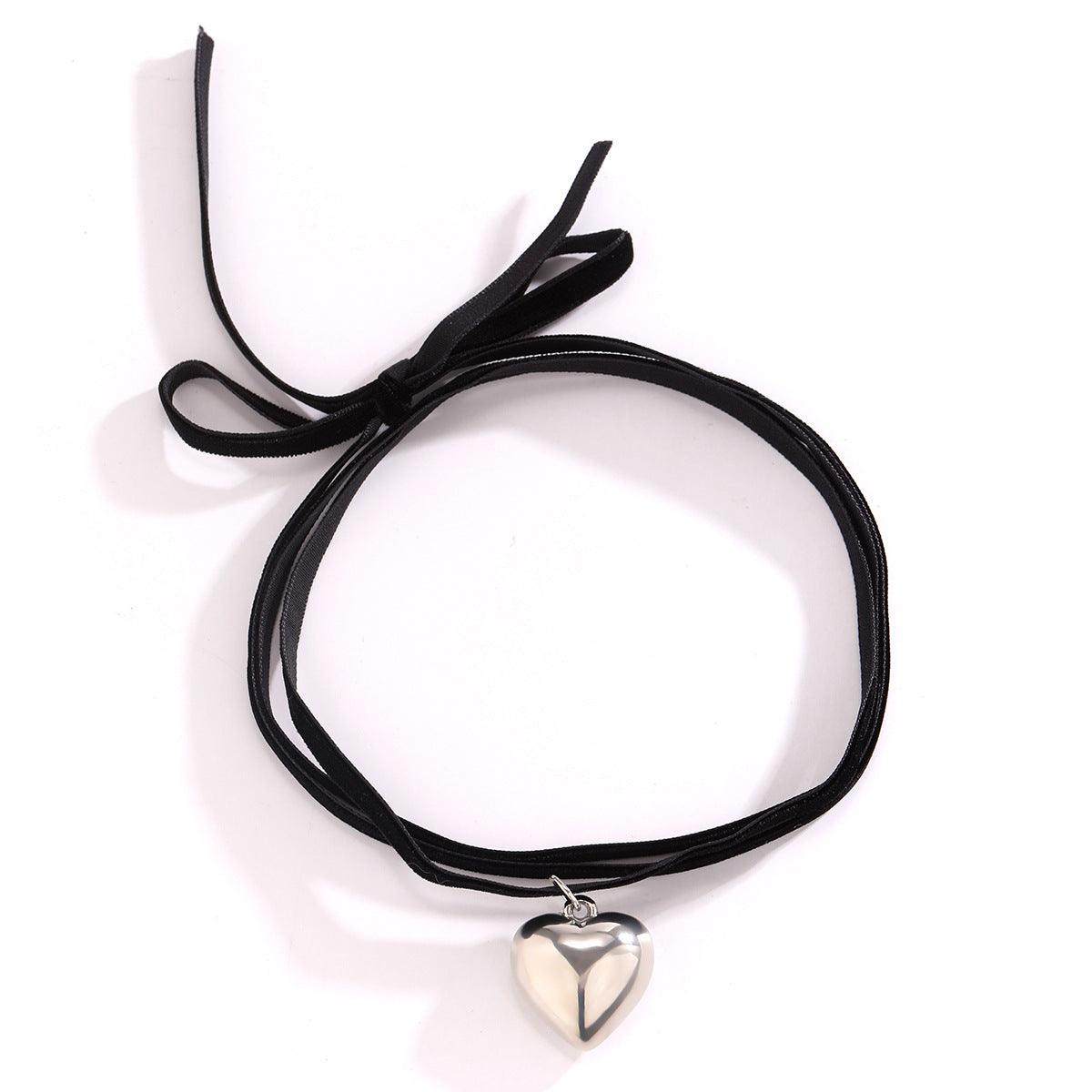 Flannel Collar Love Heart Necklace - Lox Vault